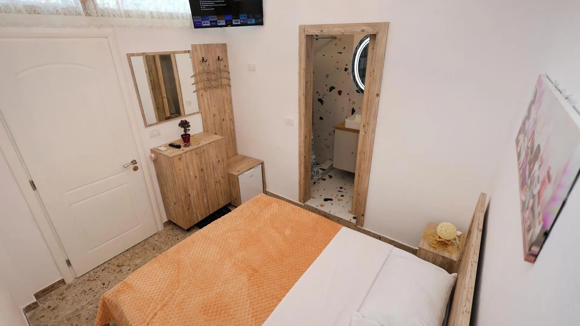 Vila Spahiu Berat